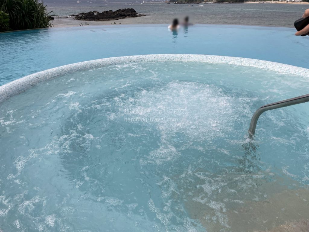 【ハレクラニ沖縄宿泊記ブログ】プールは？